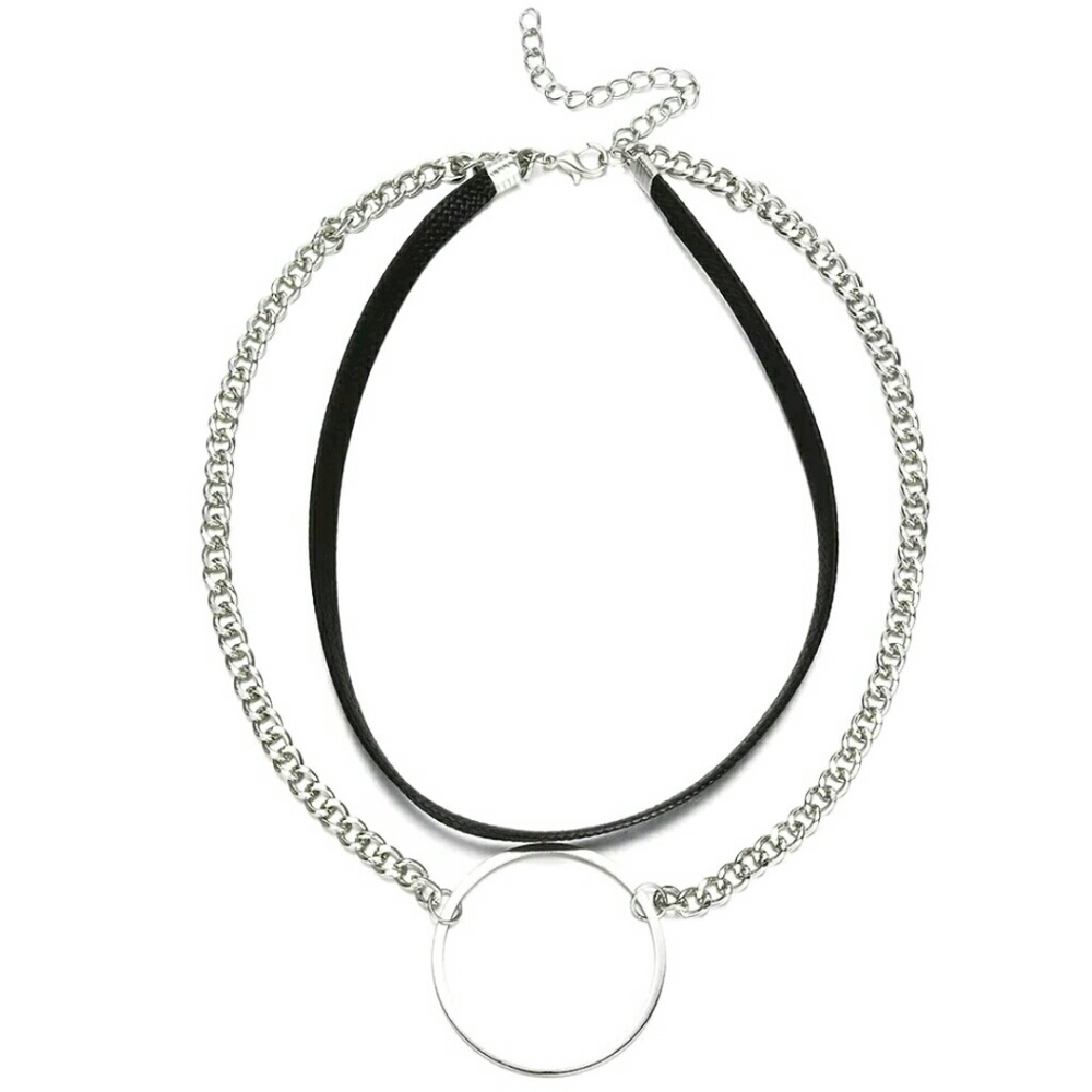 Layered O-Ring Choker Necklace